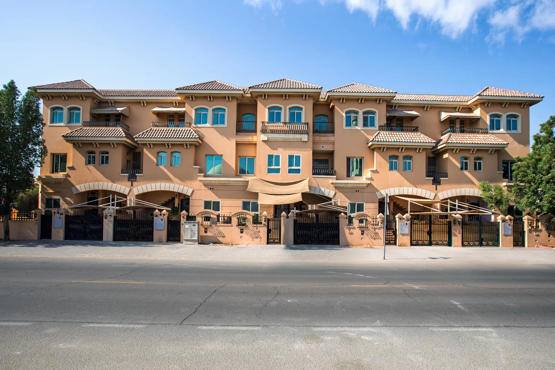 Al Bahri 9 Villas Mirdif