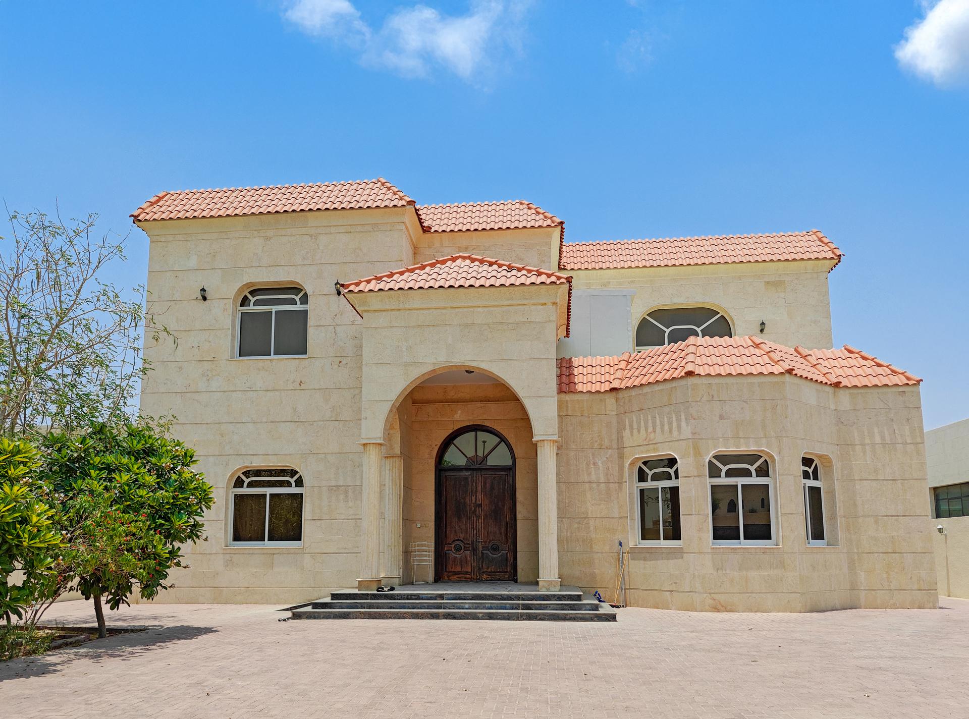 AL SHEIKH VILLA (Al Khawaneej First)
